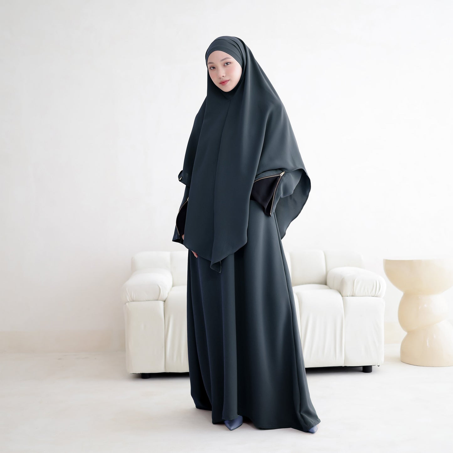 Madina Abaya - Seastorm