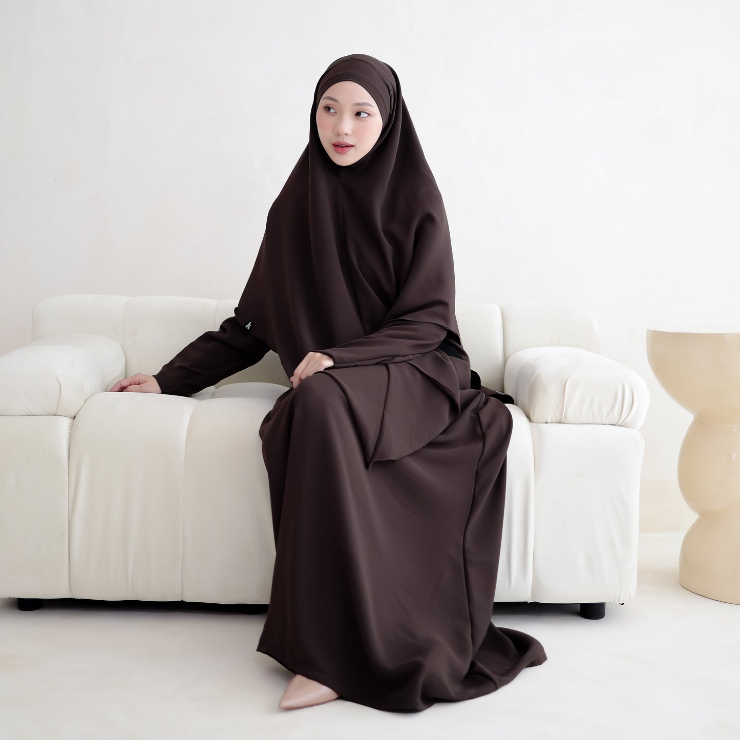 Madina Abaya - Bitter Choco