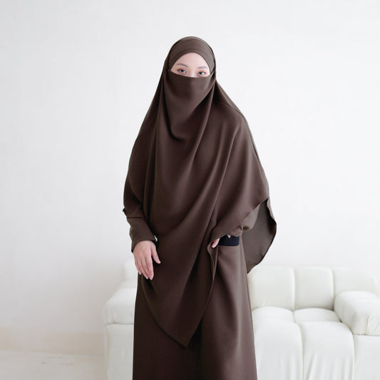 Madina Abaya - Carafe